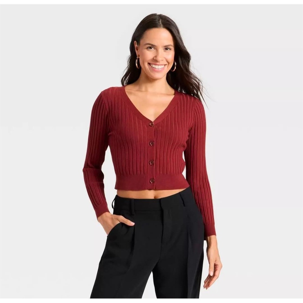 A New Day Burgundy Ribbed Cropped Cardigan V-Neck Button Front Sweater Medium